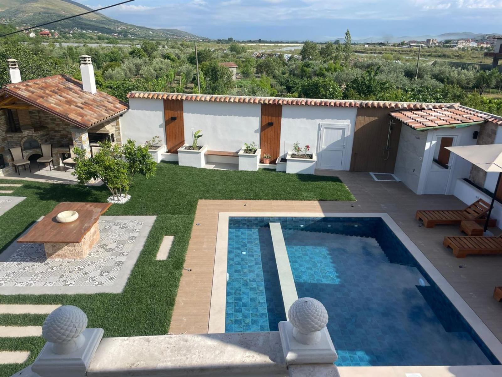 Villa Lejzo - Swimming Pool Berat Extérieur photo