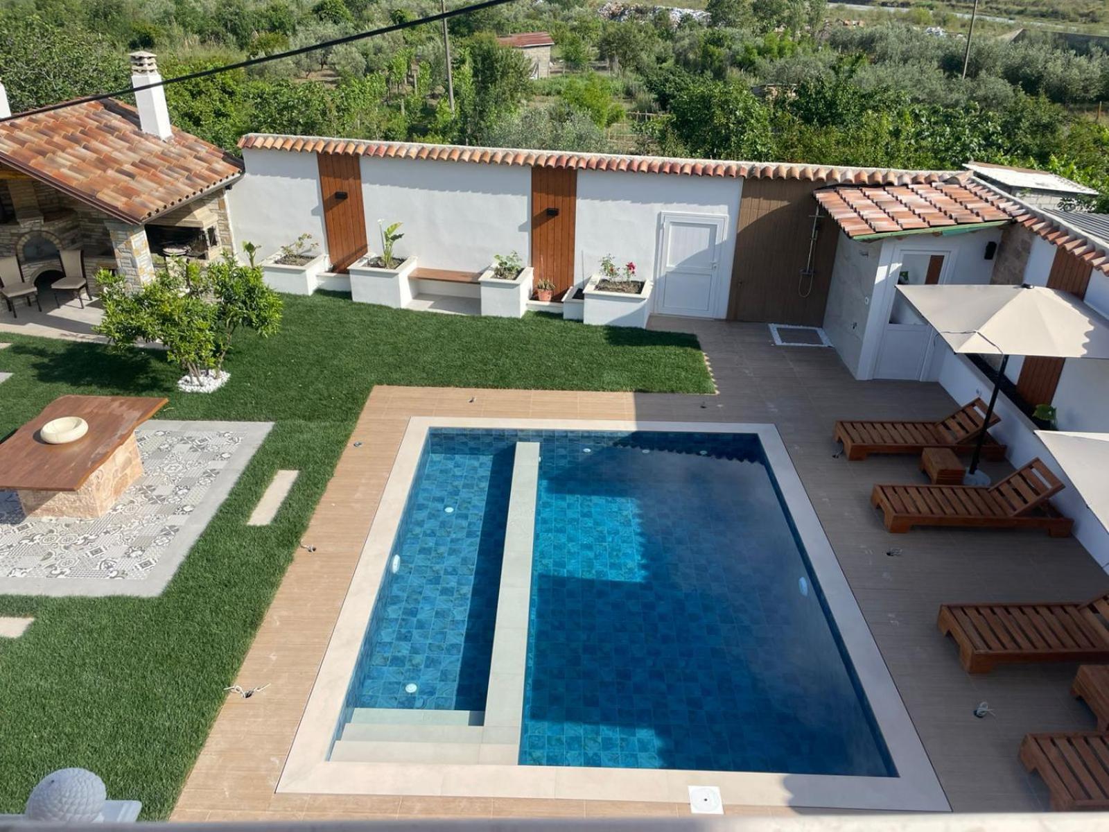 Villa Lejzo - Swimming Pool Berat Extérieur photo